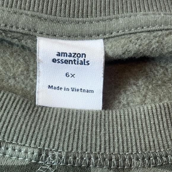 Amazon Essentials Camo Print Sweatshirt – Size 6X (Plus) - Picture 11 of 12